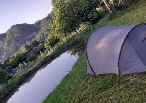 /images/accms/28196/rural-romanian-camping-verespatak-500x353.jpg