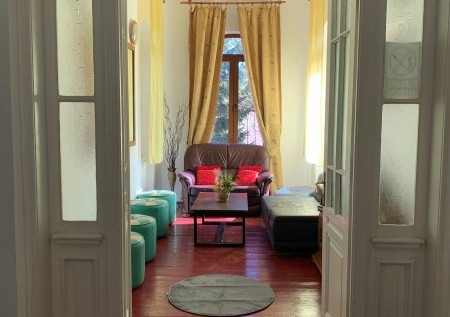 /images/accms/28594/hypnotic-villa-predeal-500x353.jpg